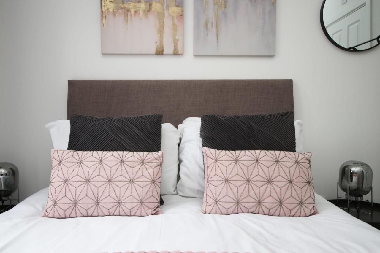 Beachview By Mia Living Close To Beach, Free Parking, Modern 2 Bedroom Apartment Barry Exterior photo